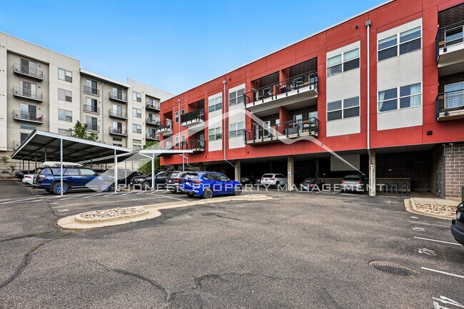 Building Photo - Spacious LoHi Condo with Washer/Dryer and ...
