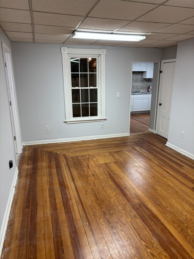 Building Photo - 154 North St