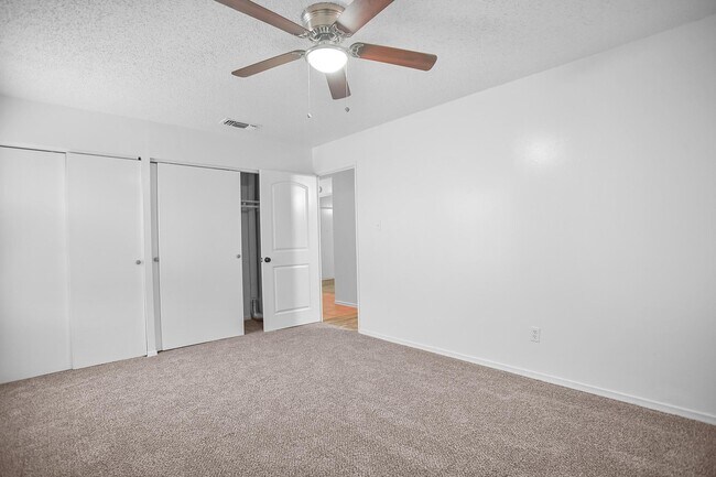 Building Photo - 1307 61st St