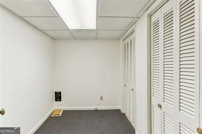 Building Photo - 5189 Hidden Branches Cir