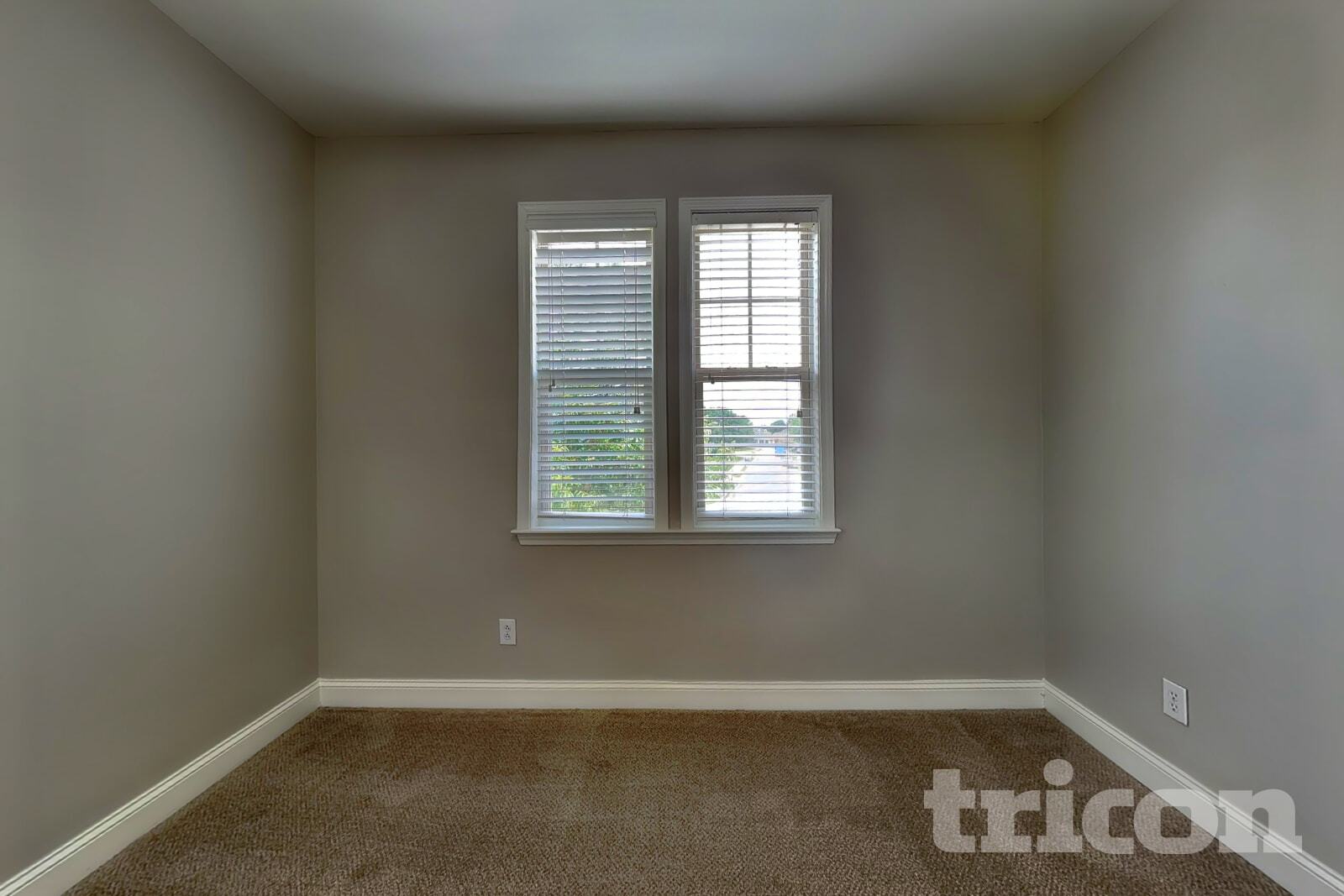 Building Photo - 4384 Challedon Dr