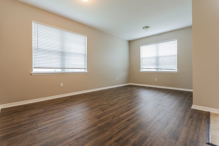 Building Photo - 30664 Satinleaf Run