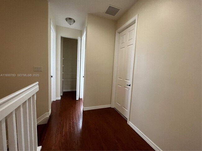 Building Photo - 9165 SW 36th Mnr