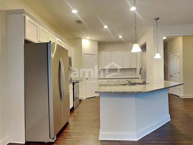 Building Photo - 1682 Weatherbrook Cir