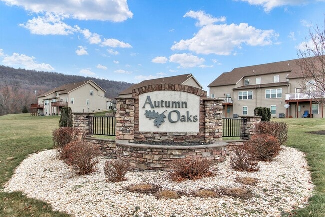 Building Photo - 2751 Post Dr