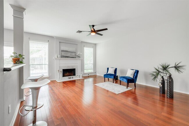 Building Photo - 12414 N Shadow Cove Dr