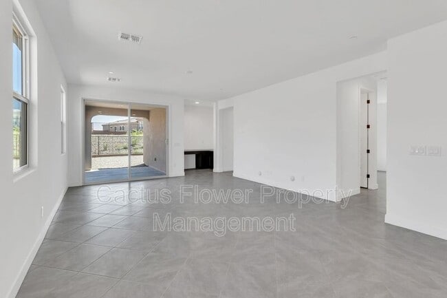 Building Photo - 13281 W Crimson Ter