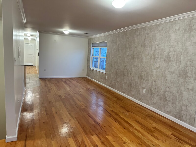 Building Photo - 452 Fulton St