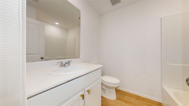 Building Photo - 27014 Breakaway Ln