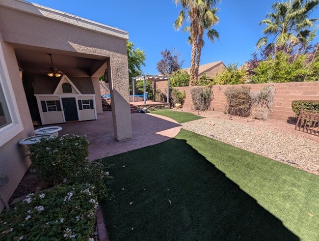 Building Photo - 11312 Asilo Bianco Ave
