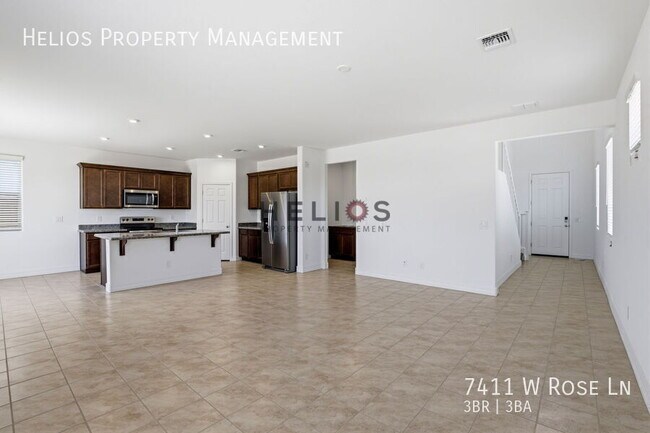Building Photo - 7411 W Rose Ln