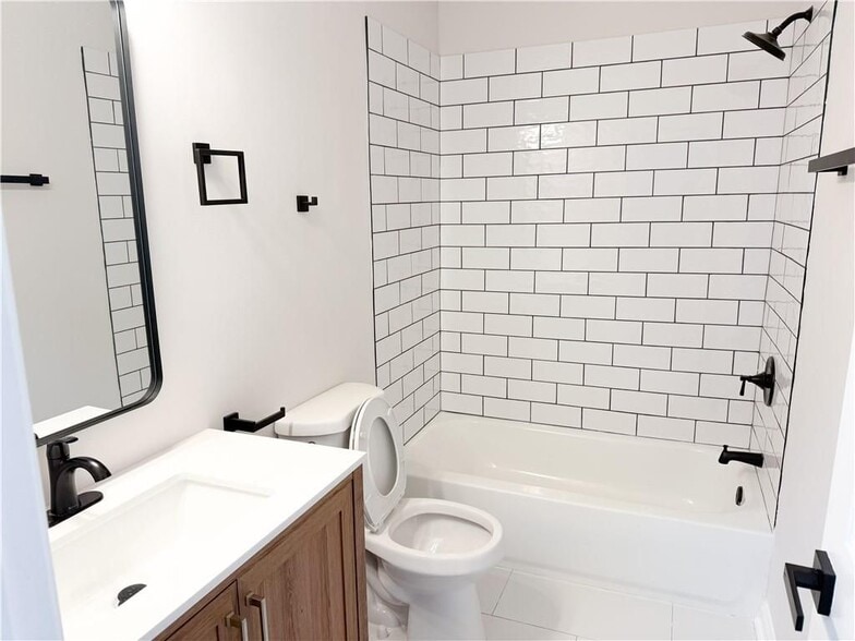 Building Photo - 2955 Chadbourne Trail