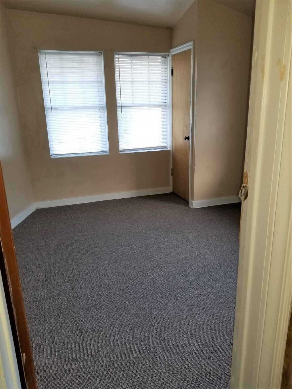 Building Photo - 2379 Lumber Ave