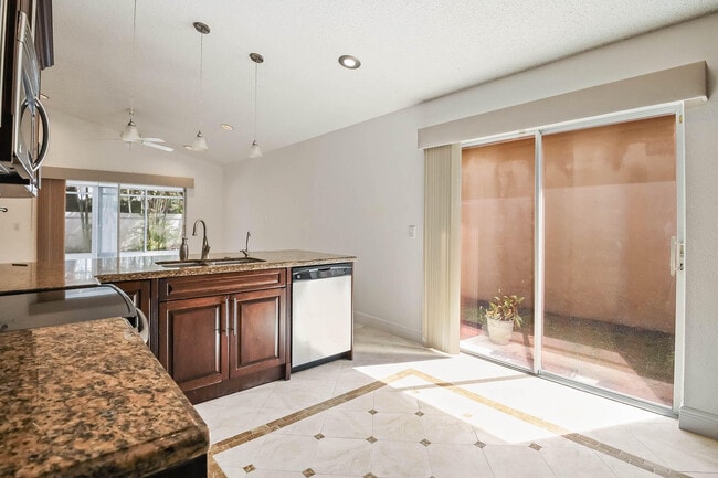 Building Photo - 13596 Weyburne Dr