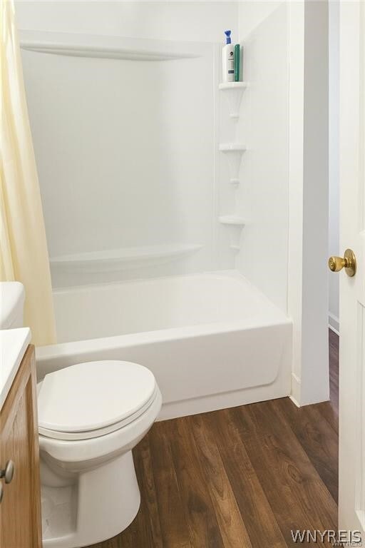 Building Photo - 64 Montrose Ave