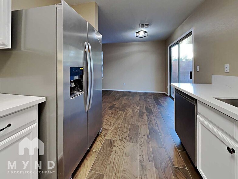 Building Photo - 11111 E Flossmoor Ave