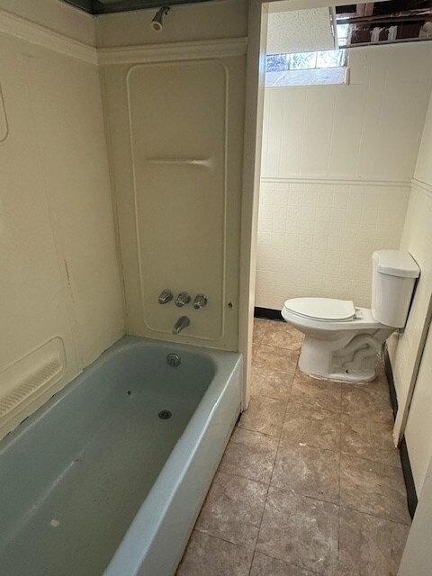 Building Photo - 19701 Tracey St