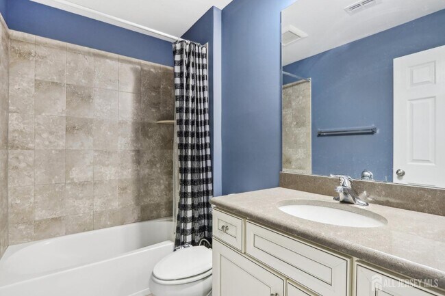 Building Photo - 206 Shields Ct