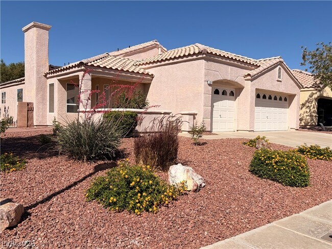Building Photo - 212 Horizon Peak Dr