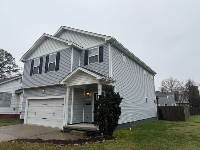 Building Photo - Stunning Move-In Ready 4BR Corner Home "ASK ABOUT OUR ZERO DEPOSIT"