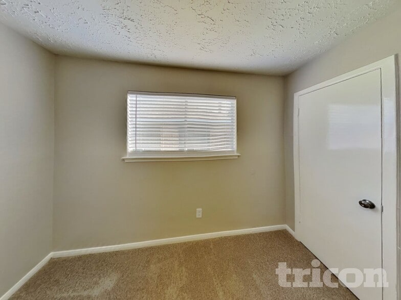 Building Photo - 20211 Cottonglade Ln