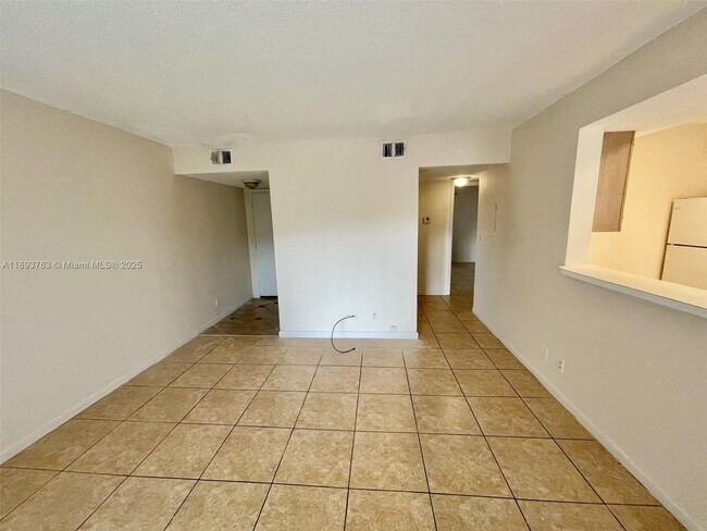 Building Photo - 815 Boynton Beach Blvd