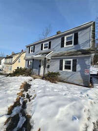 Building Photo - 50 S Chestnut St