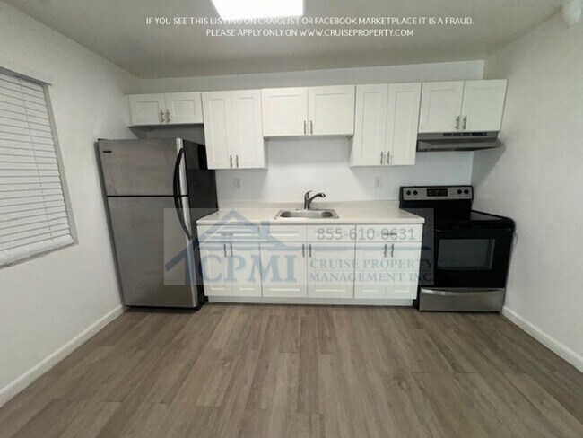 Interior Photo - 3810 SW 60 Ave Davie, FL 33314