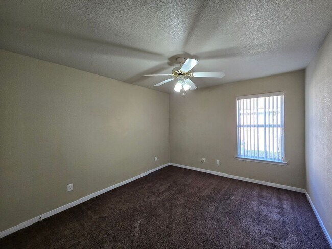 Building Photo - 3804 Littleleaf Ct