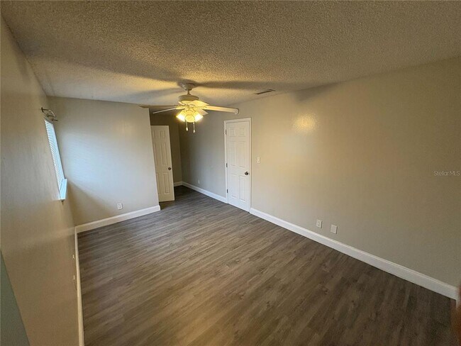 Building Photo - 3060 George Mason Ave