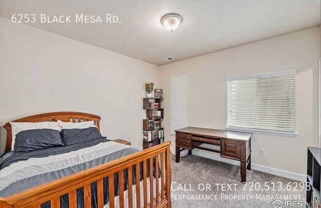 Building Photo - 6253 Black Mesa Rd