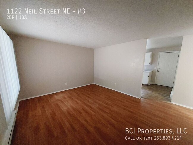 Building Photo - 1122 Neil St NE