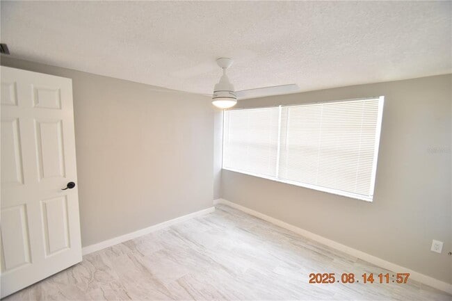 Building Photo - 8522 Longboat Ln