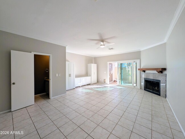 Building Photo - 4114 E Union Hills Dr