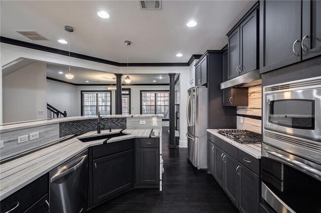 Building Photo - 2767 Durham Dr NE