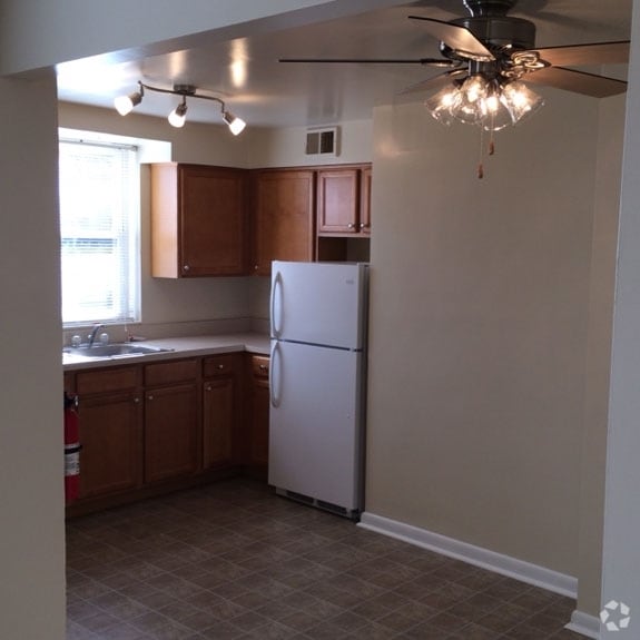 Kitchen - Lincoln Crossing