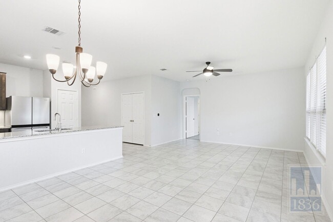 Building Photo - 8005 Crystalbrook W