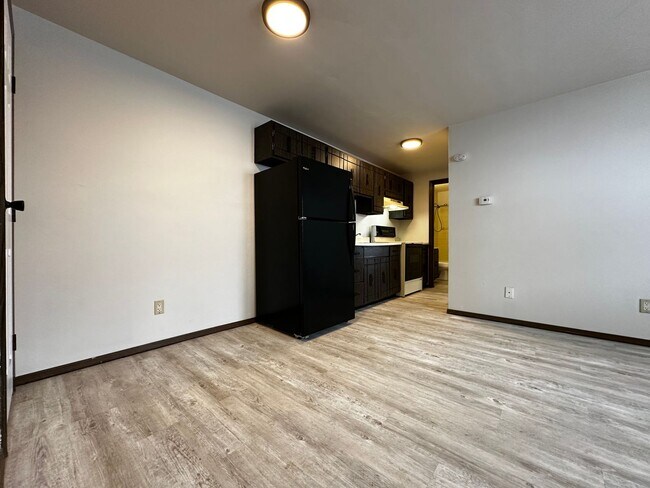 Building Photo - 1052 Winter Ln