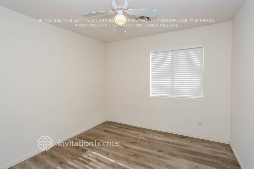 Building Photo - 829 Beefeater Pl