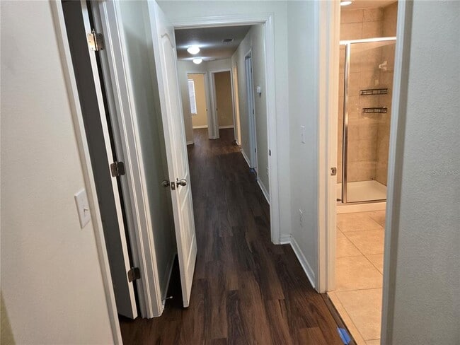 Building Photo - 20407 Berrywood Ln