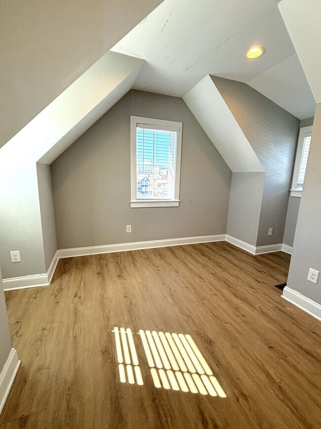 Building Photo - 9 Hanover St