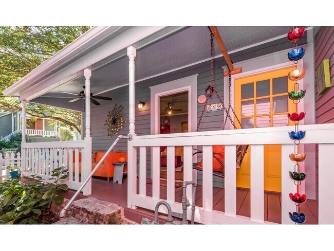 Primary Photo - 139 Savannah St SE