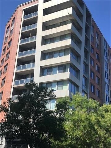 Building Photo - 800 Jackson St