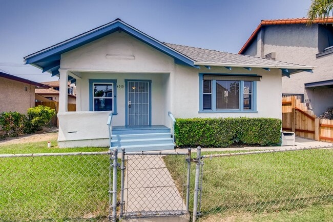 Charming 3 Bed / 2 Bath Home in Normal He... - Charming 3 Bed / 2 Bath  Home in Normal He...