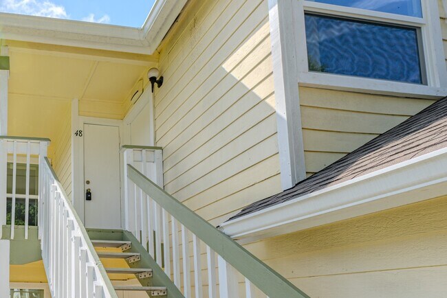 Building Photo - 5004 Laguna Bay Cir