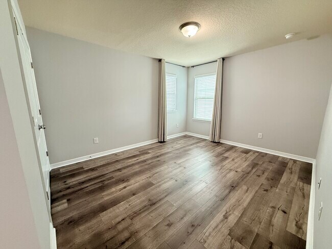 Building Photo - 16190 Harbor Mist Aly