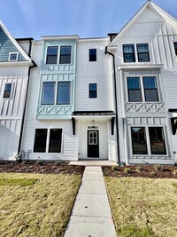 Building Photo - 3BD/3.5 BA New Construction Townhouse- Lux...