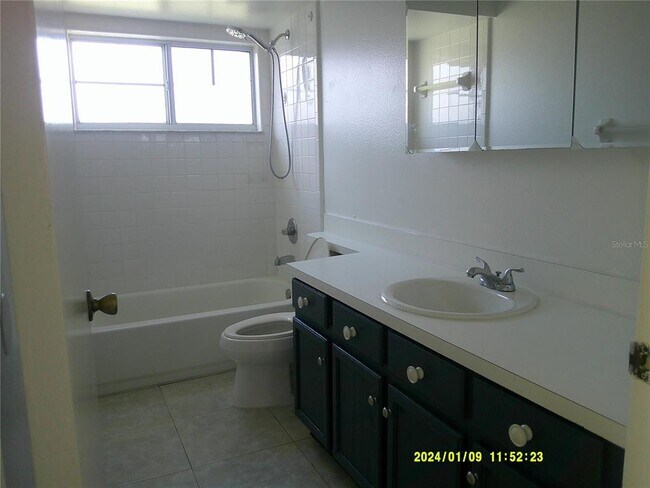 Building Photo - 2612 Walden Ct