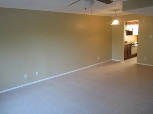 Building Photo - 3832 Coates Cir