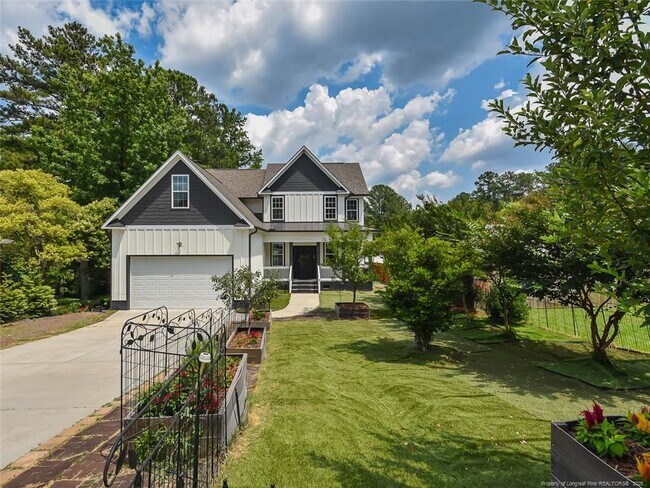 Primary Photo - 723 Lindley Dr